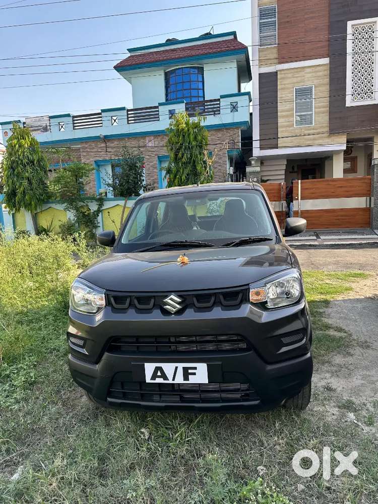 Maruti Suzuki S-presso 2026 1.0 Vxi O