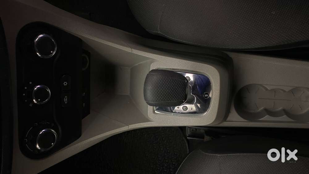 Tata Tiago 1.2 Revotron Xza, 2018, Petrol