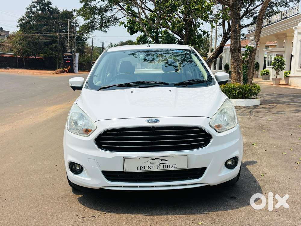 Ford Aspire Titatinium Blu Ti-vct, 2015, Petrol