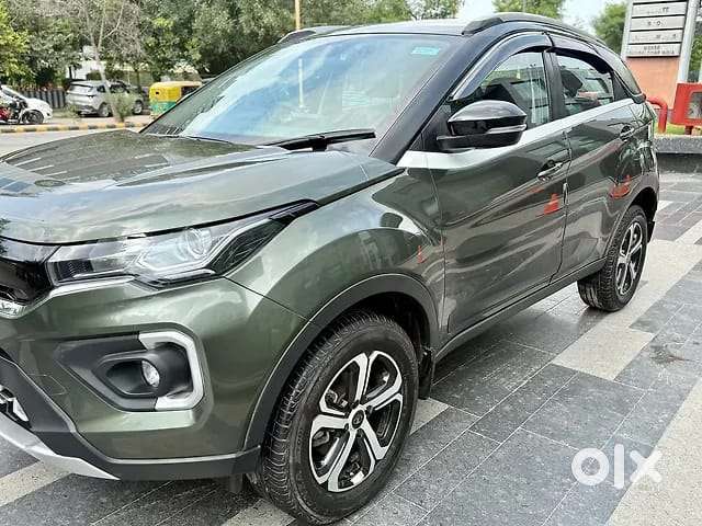 Tata Nexon Amt Xza Plus, 2023, Petrol