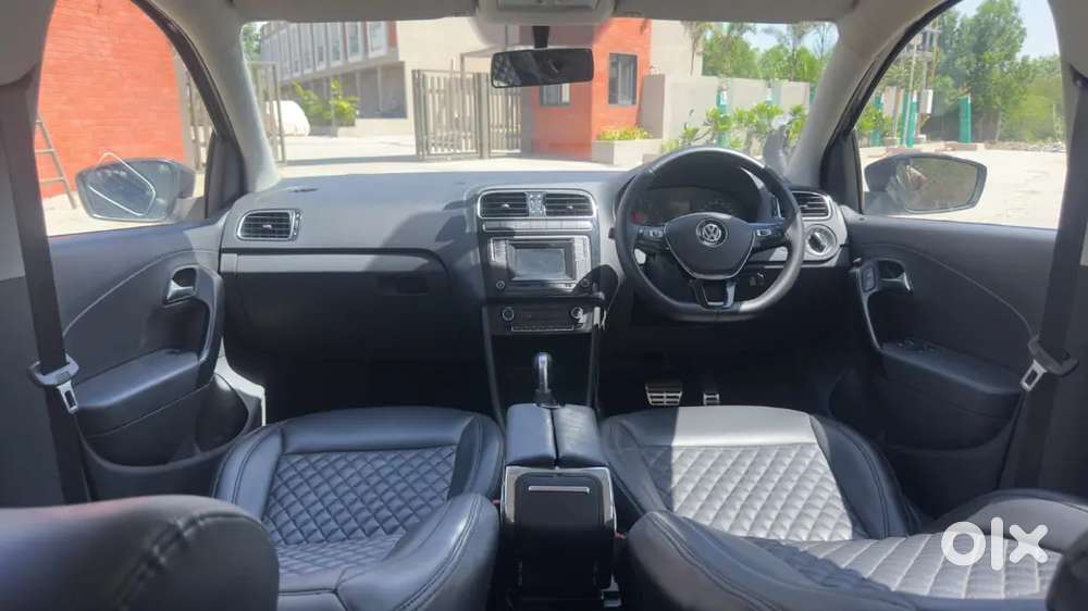 Volkswagen Polo 2015 Petrol 100000 Km Driven Good Condition
