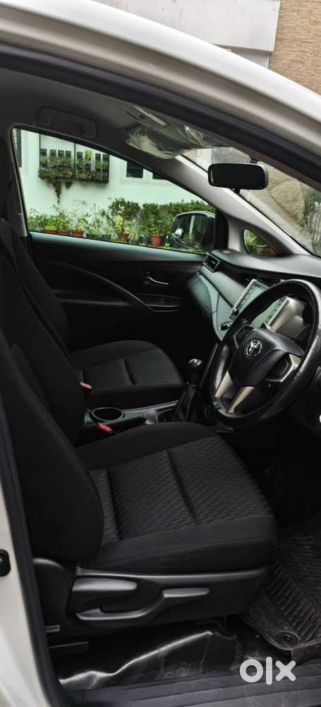 Toyota Innova Crysta 2.4 Gx Limited Edition 7 Str, 2022, Diesel