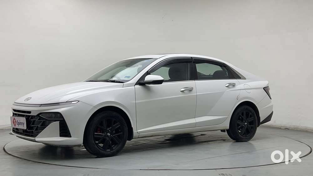 Hyundai Verna 1.5 Sx (o) Turbo Petrol Dct, 2023, Petrol
