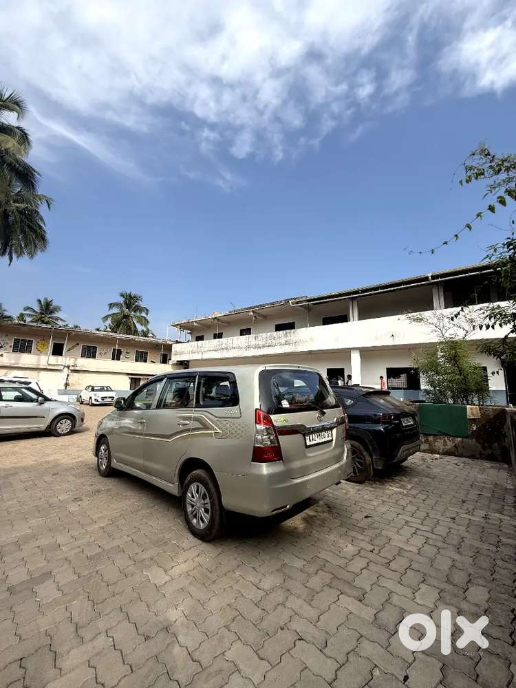 Toyota Innova 2015 Diesel Well Maintained
