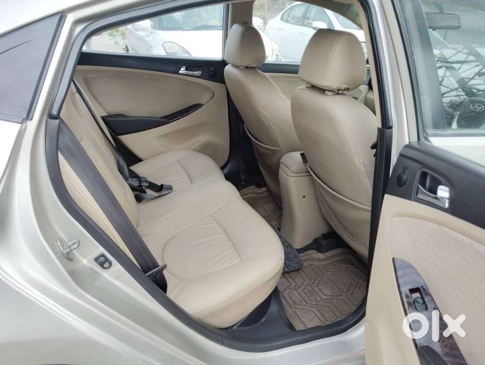 Hyundai Verna Vtvt 1.6 Sx, 2011, Petrol