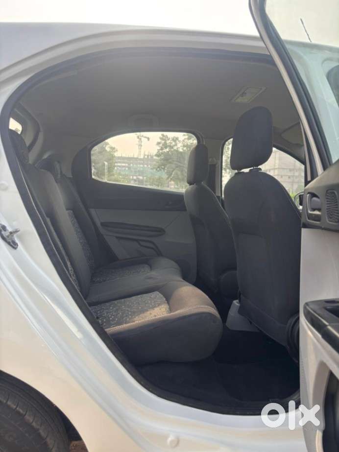 Tata Tiago 1.2 Revotron Xt (o), 2021, Petrol