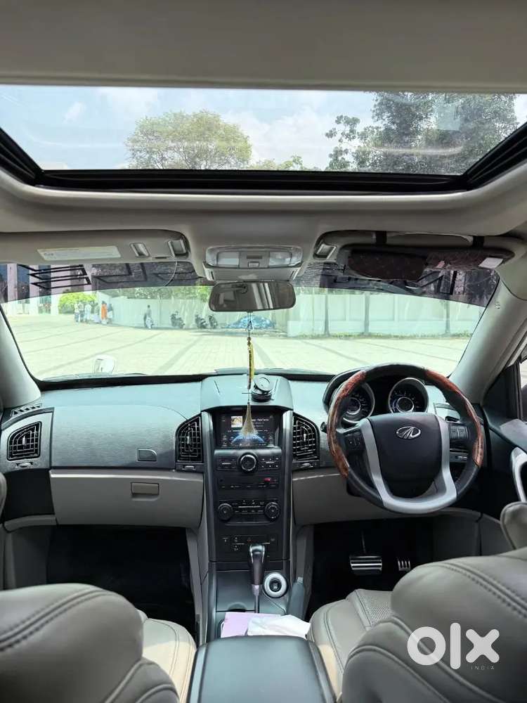 Mahindra Xuv500 2017 Diesel 89000 Km Driven