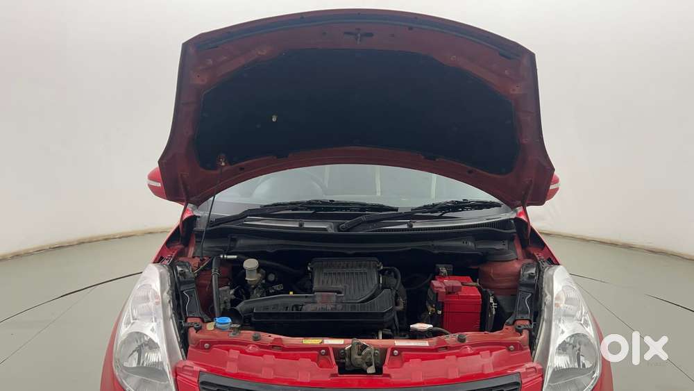 Maruti Suzuki Swift Vvt Vxi, 2016, Petrol