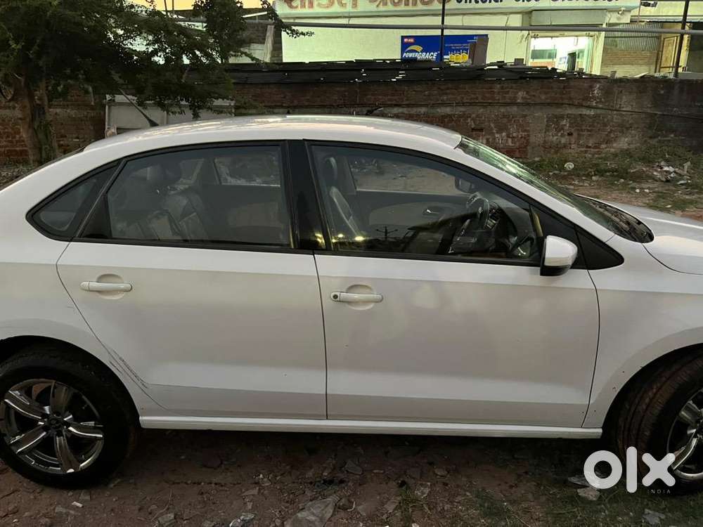 Skoda Rapid 2015 Diesel 219075 Km Driven