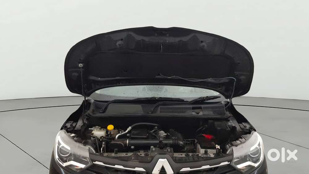 Renault Triber Rxt, 2025, Petrol