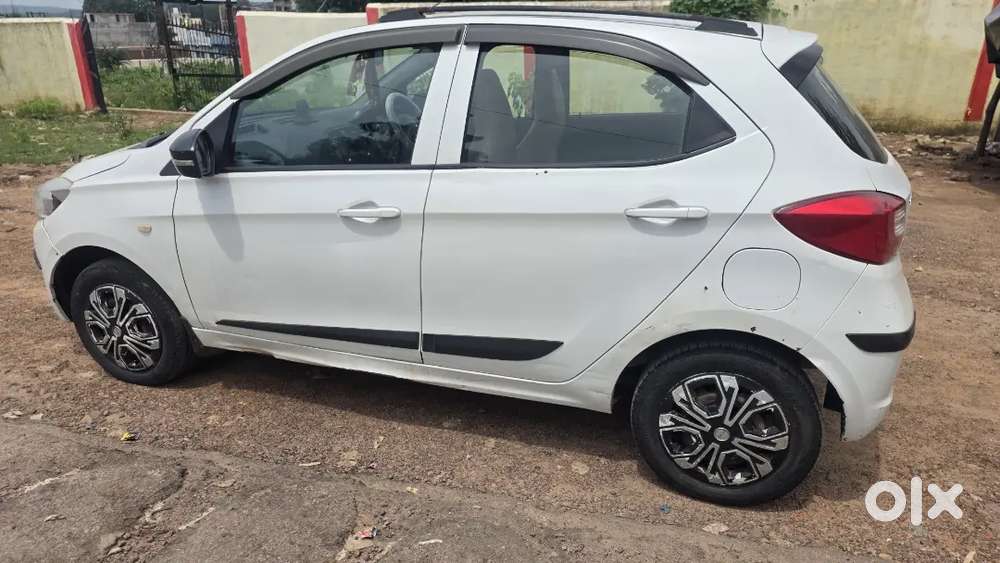 Tata Tiago 2019 Petrol