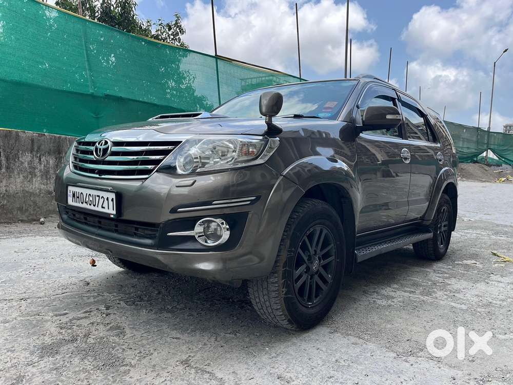 Toyota Fortuner Diesel 2015 4*4 Automatic Single Onwer With Service