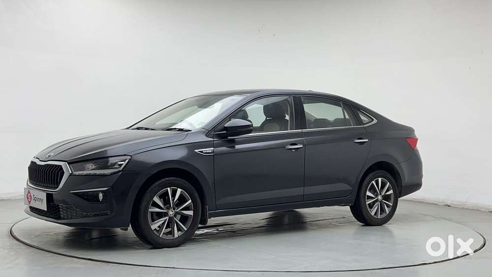 Skoda Slavia Style 1.0l Tsi Mt, 2022, Petrol