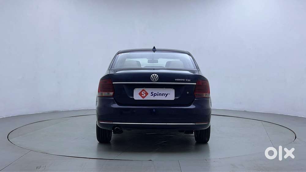 Volkswagen Vento 2010-2013 Petrol Highline, 2015, Petrol