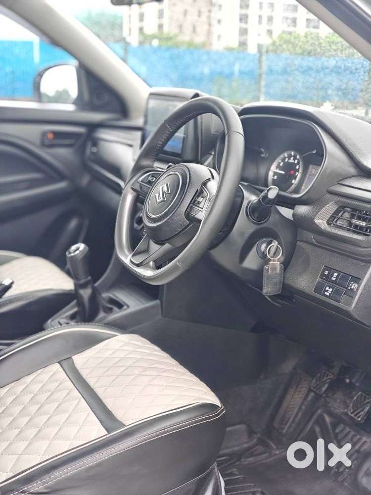 Maruti Suzuki Brezza 1.5 Lxi Cng, 2025, Cng & Hybrids