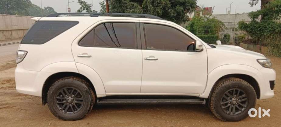 Toyota Fortuner 4x2 Mt 2.8 Diesel, 2017, Diesel