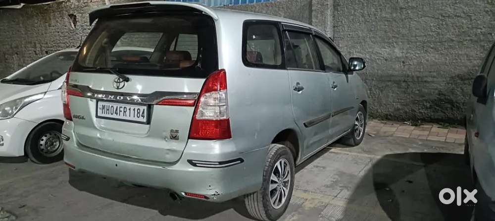 Toyota Innova 2.5 Vx 2012
