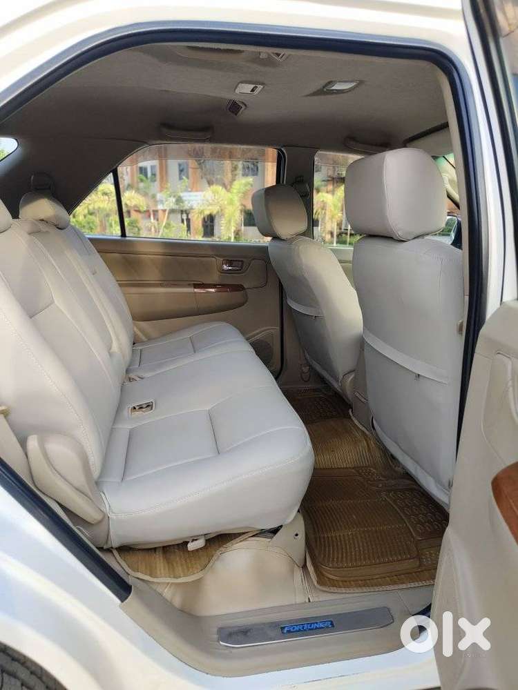 Toyota Fortuner 3.0 4x4 Manual, 2010, Diesel