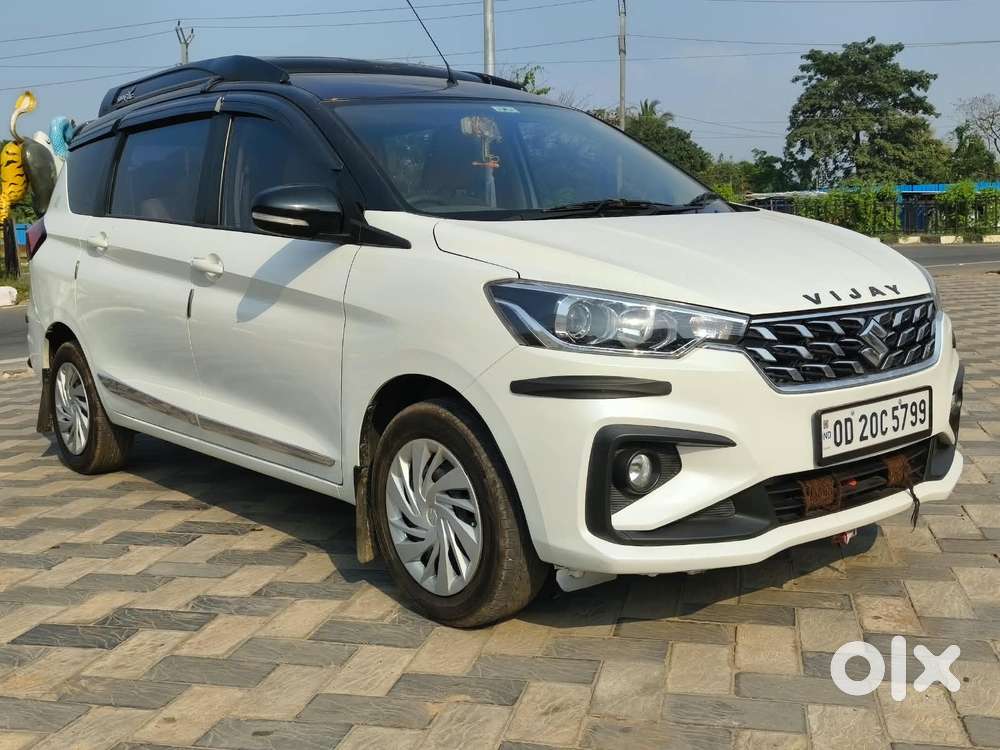 Maruti Suzuki Ertiga Vxi Shvs, 2023, Petrol
