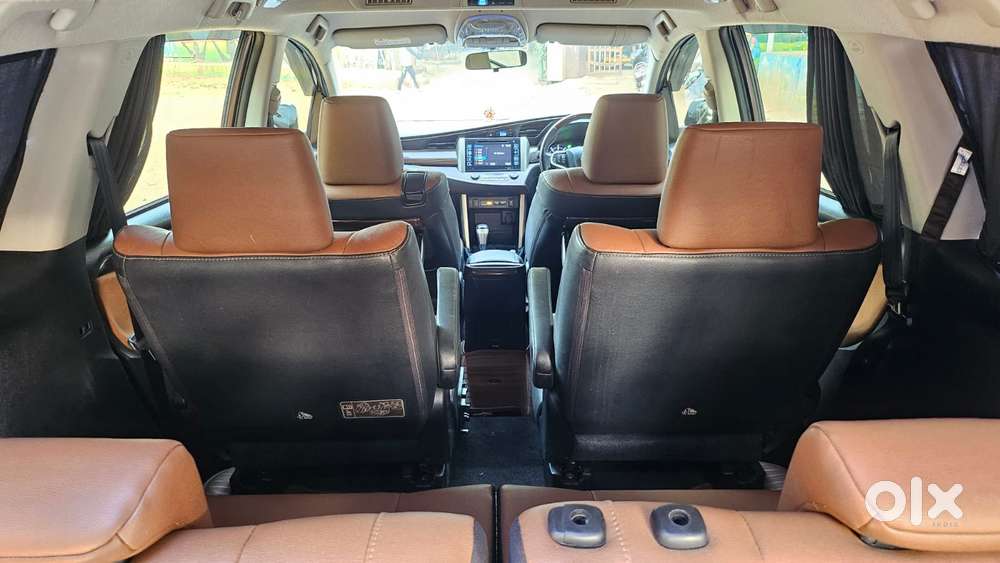 Toyota Innova Crysta 2.8z Automatic, 2018, Diesel