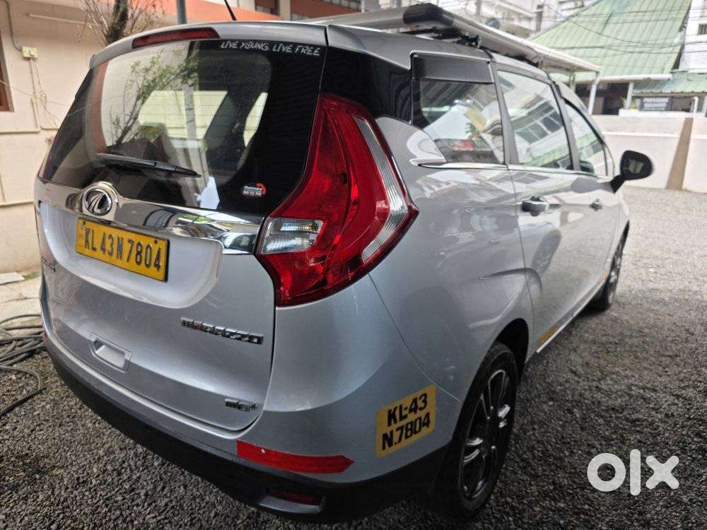 Mahindra Marazzo M6 8str, 2021, Diesel
