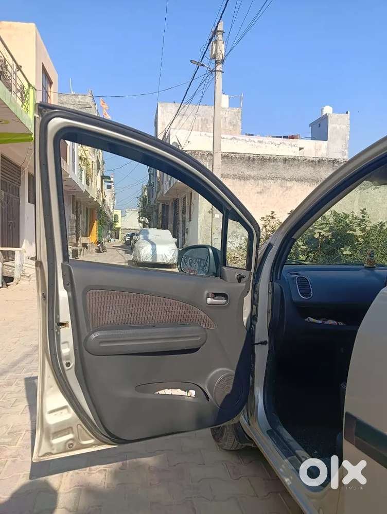 Maruti Suzuki Ritz 2015 Petrol 83000 Km Driven
