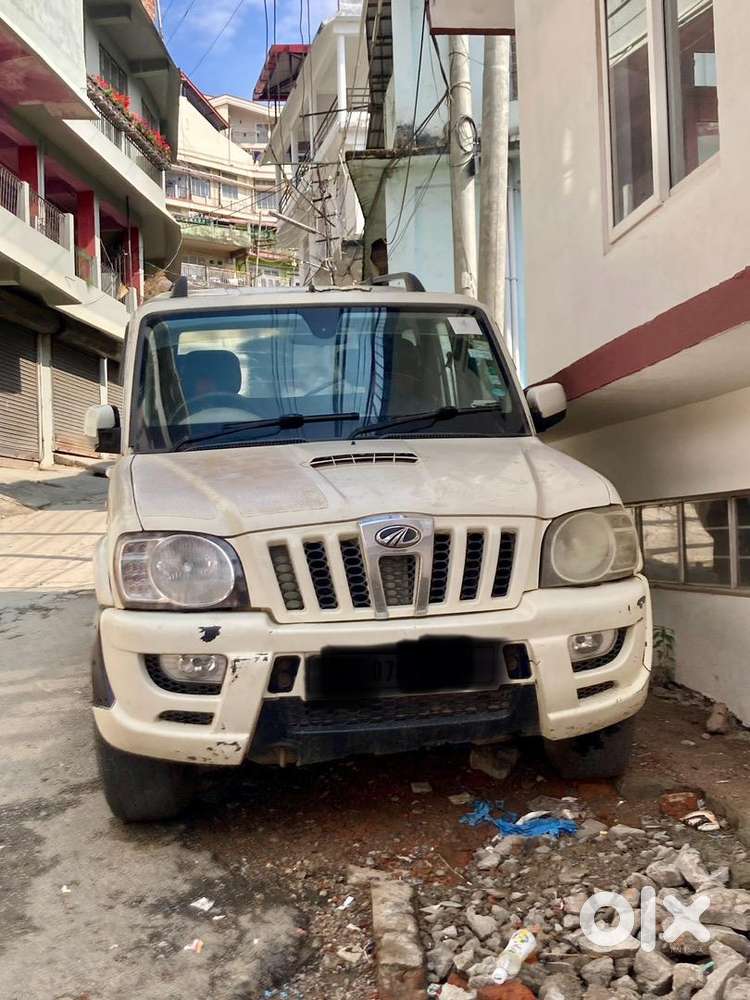 Mahindra Scorpio 2011 Well Maintained  Vlx Diamond White .