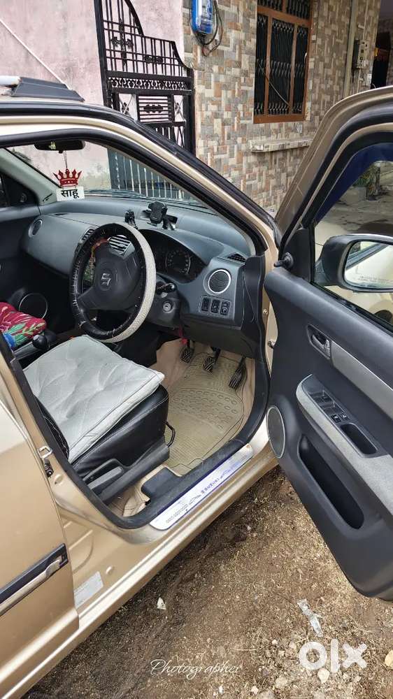Maruti Suzuki Dzire 2010