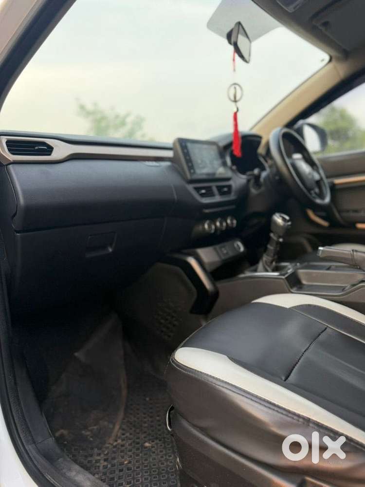 Renault Kiger Rxt, 2021, Petrol