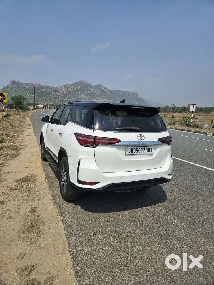 Toyota Fortuner Legender 2000 Diesel Car