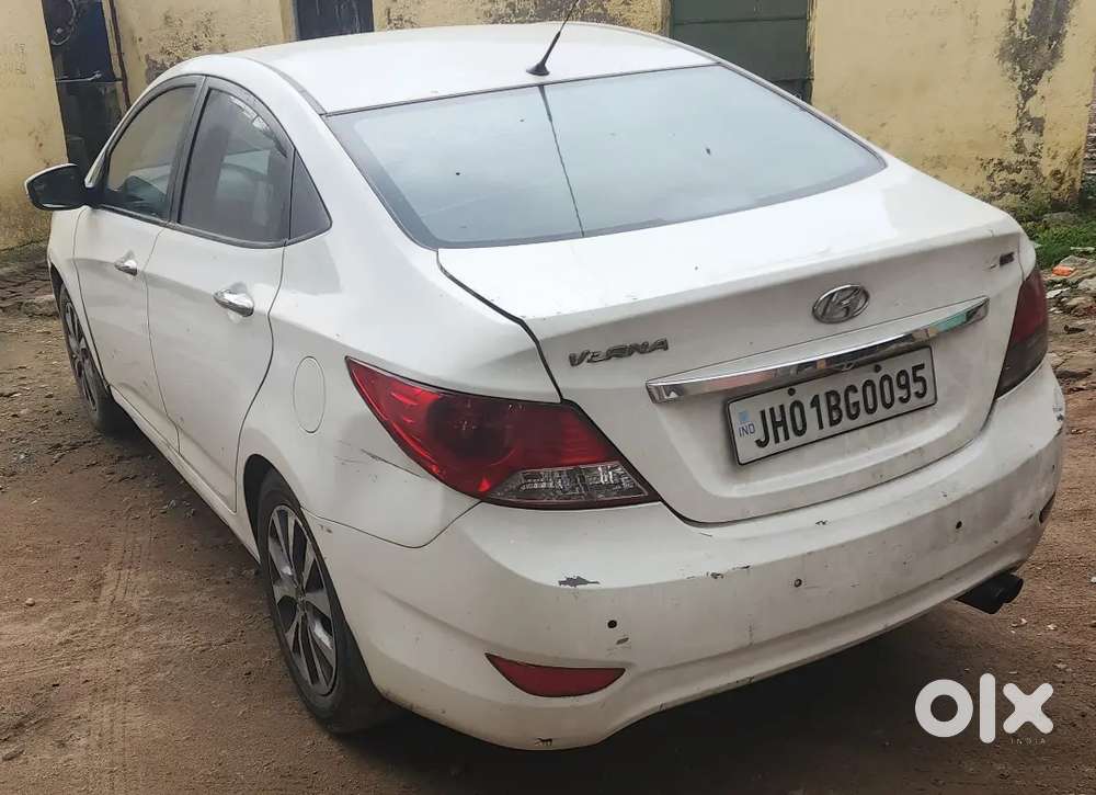 Hyundai Verna Fluidic 1.6 Crdi 2014