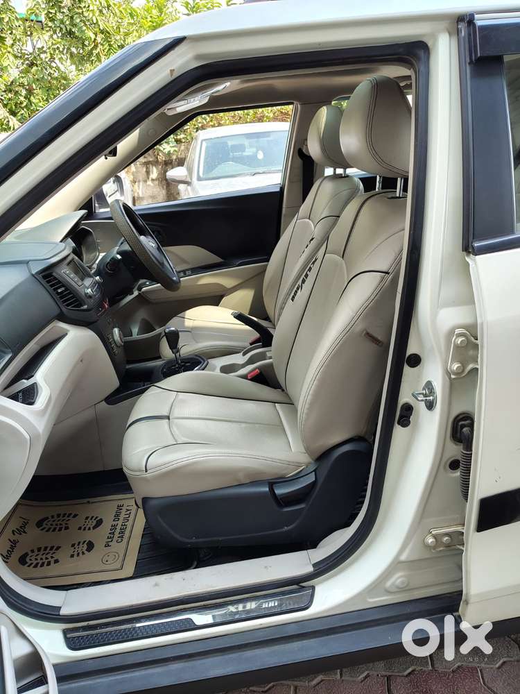 Mahindra Xuv300 1.2 W6 Amt Petrol, 2022, Petrol