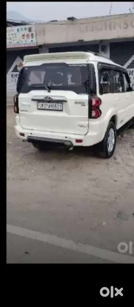 Mahindra Scorpio Classic 2018