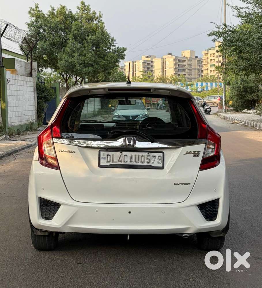 Honda Jazz 1.2 Vx I Vtec, 2015, Cng & Hybrids