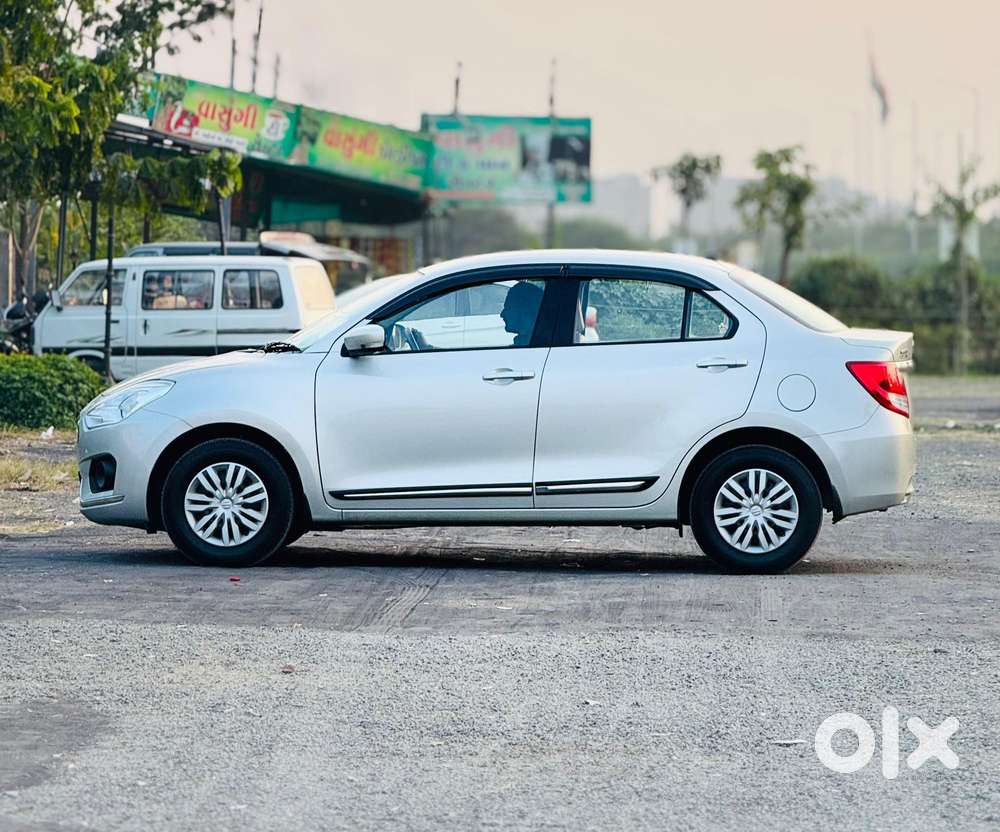 Maruti Suzuki Dzire 1.2 Vxi, 2018, Petrol