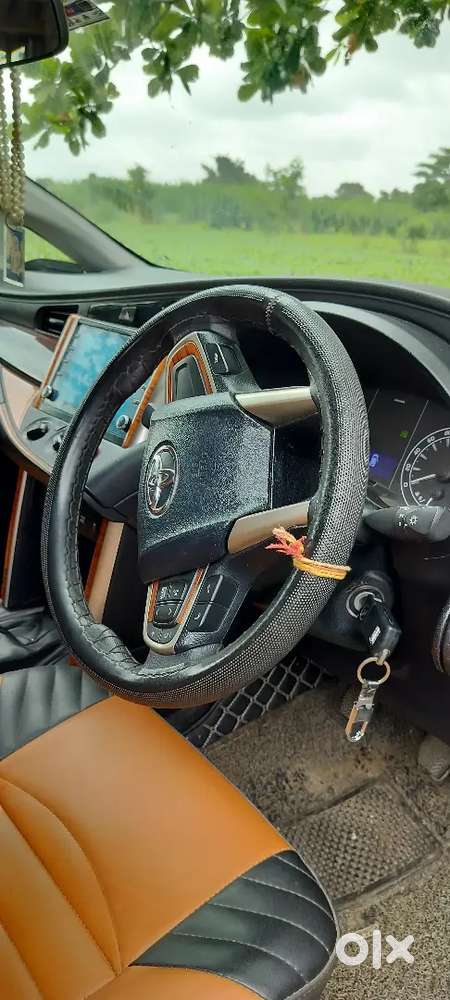 Toyota Innova Crysta 2023 Diesel 25000 Km Driven