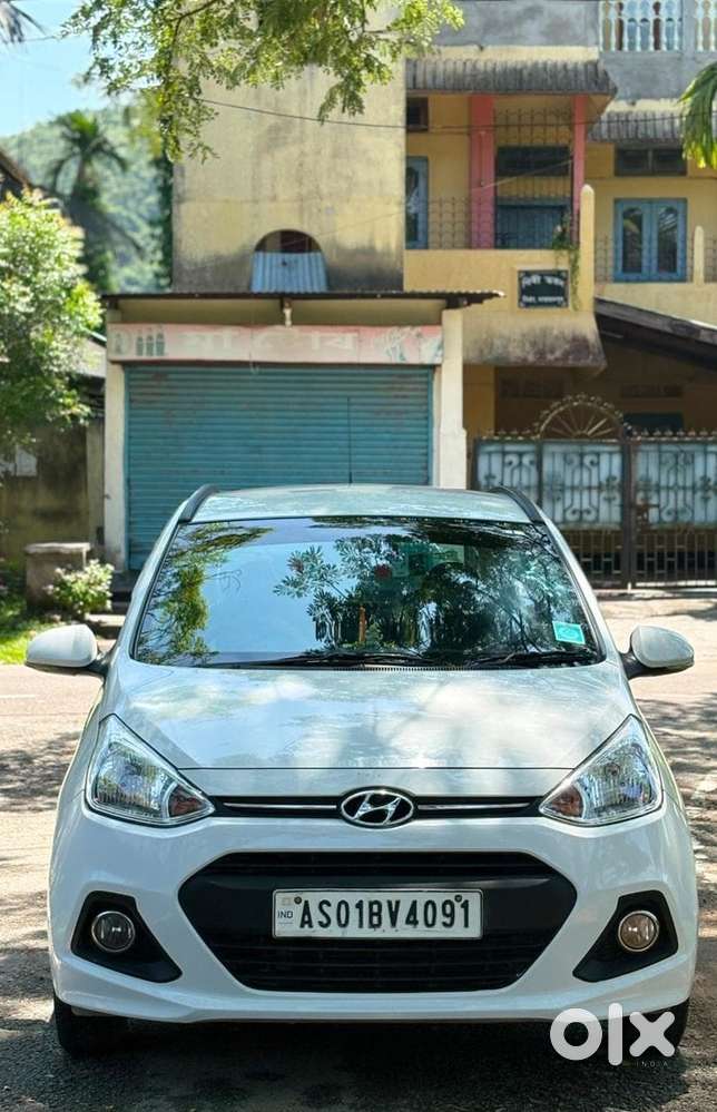 Hyundai Grand I10 2015 Petrol Well Maintained