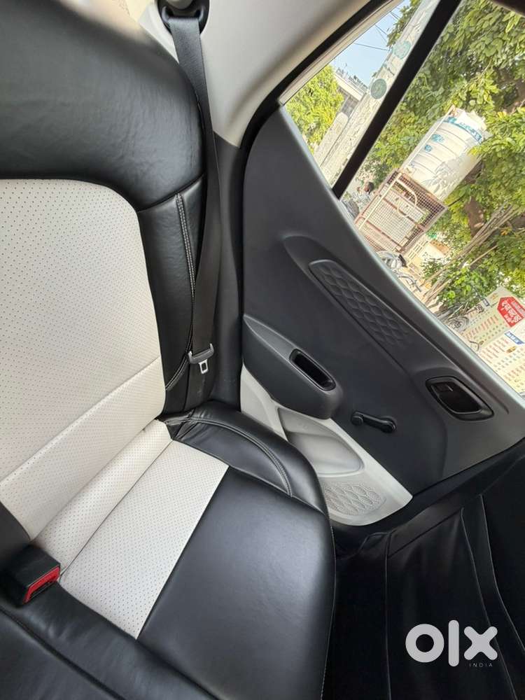 Hyundai Aura Petrol 2020