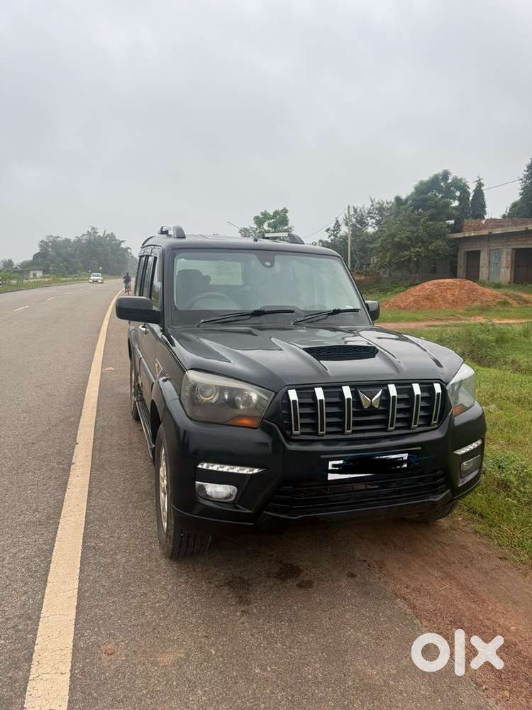 Mahindra Scorpio Diesel Manual 2016