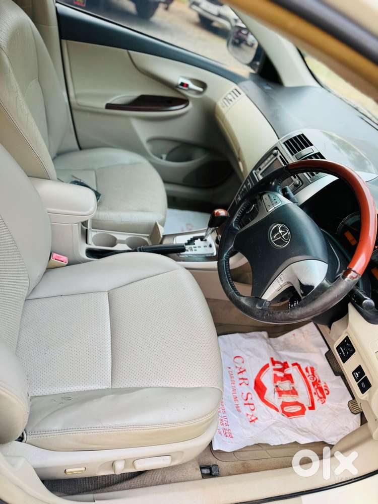 Toyota Corolla Altis Vl, 2011, Petrol