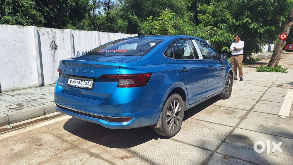 Skoda Slavia 1.0 Tsi Style At, 2023, Petrol