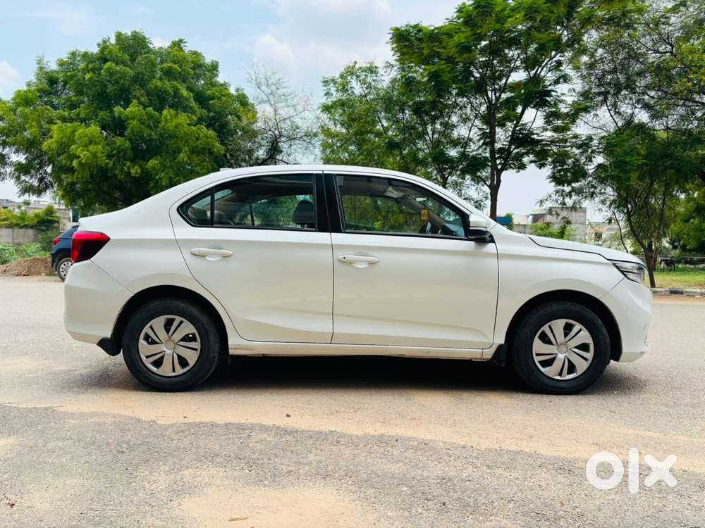Honda Amaze, 2024, Petrol