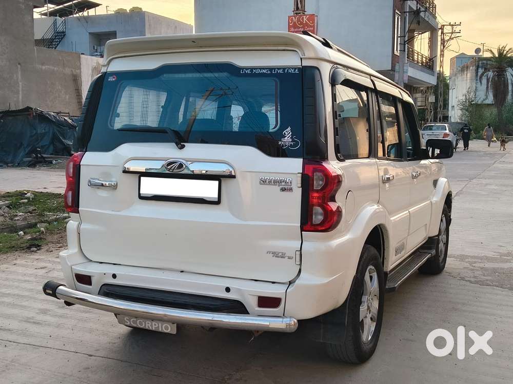 Mahindra Scorpio