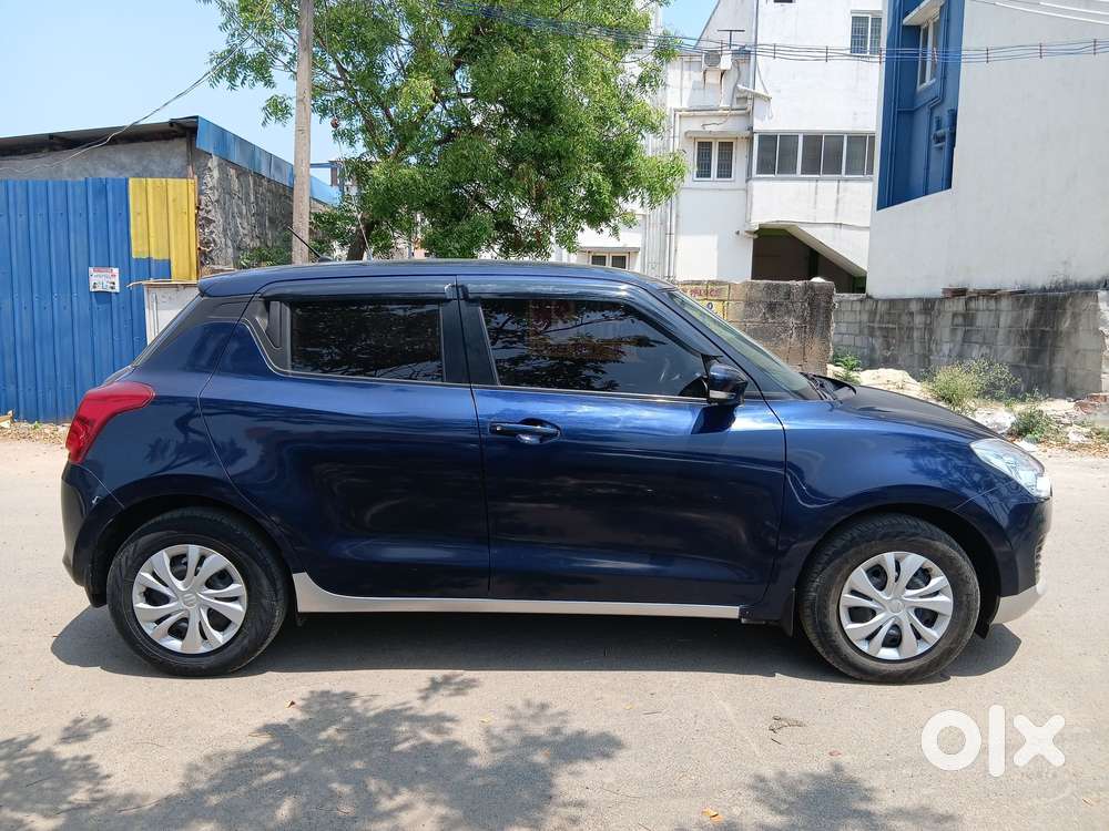 Maruti Suzuki Swift Vxi + Manual, 2023, Petrol