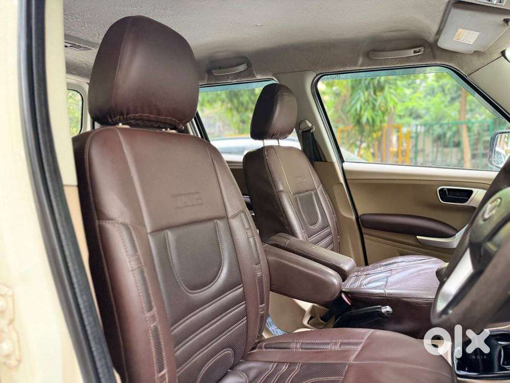 Mahindra Tuv 300 Mhawk100 T8, 2016, Diesel