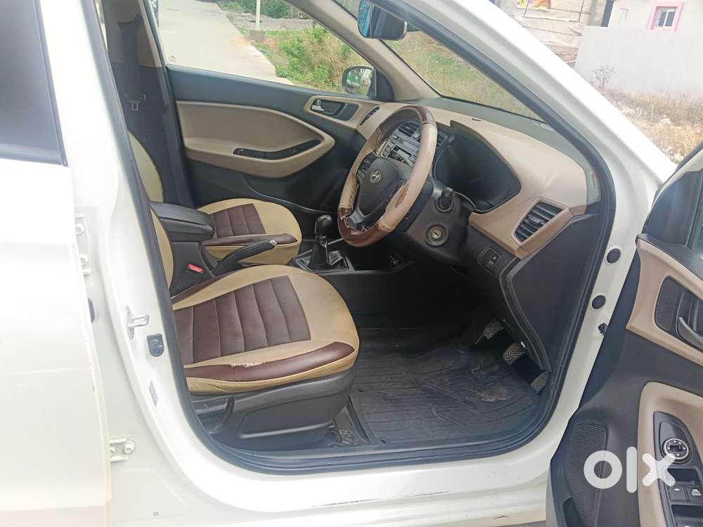 Hyundai Elite I20 Magna+ Vtvt, 2015, Petrol