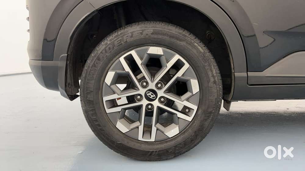 Hyundai Venue 1.0 Sx (o) Turbo Dct, 2023, Petrol