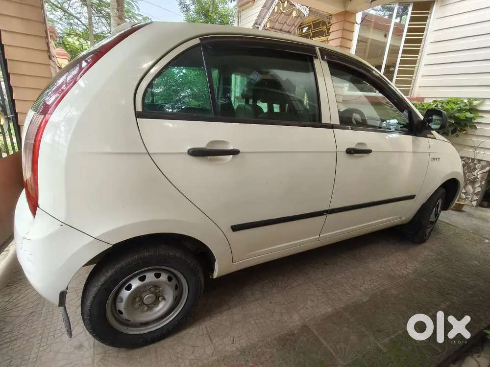 Tata Indica Vista 2011 Petrol 52000 Km Driven