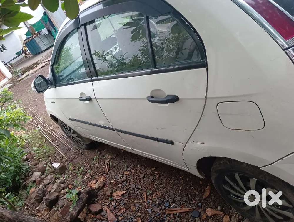 Tata Indica Vista Ls Quadrajetbsiv 2011 Diesel