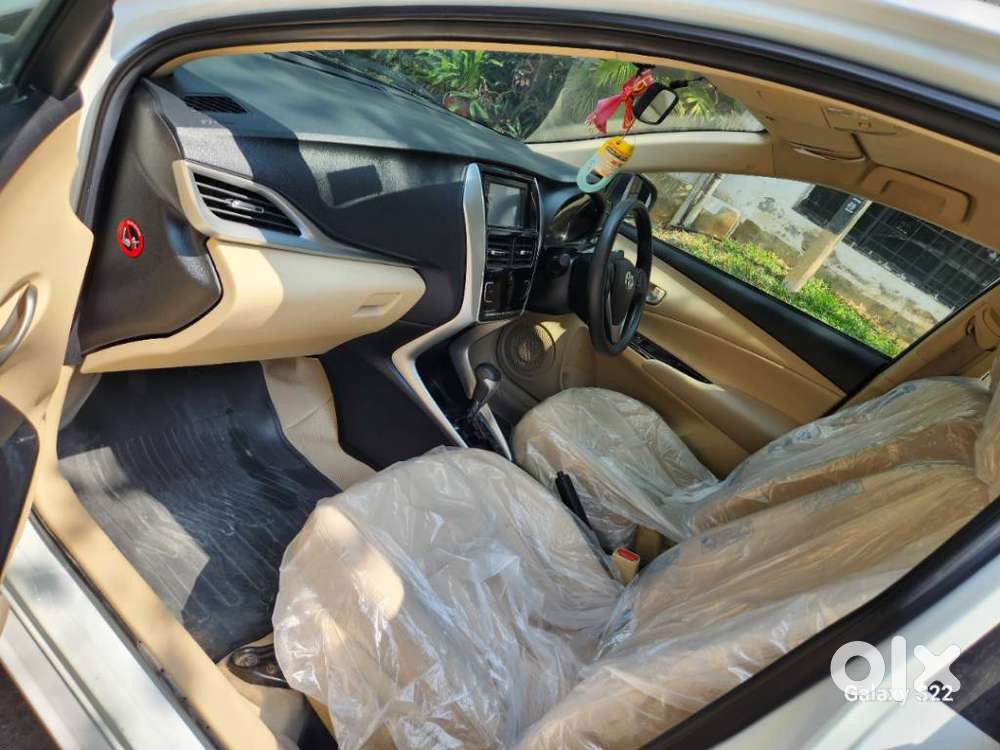 Toyota Yaris G Cvt, 2020, Petrol